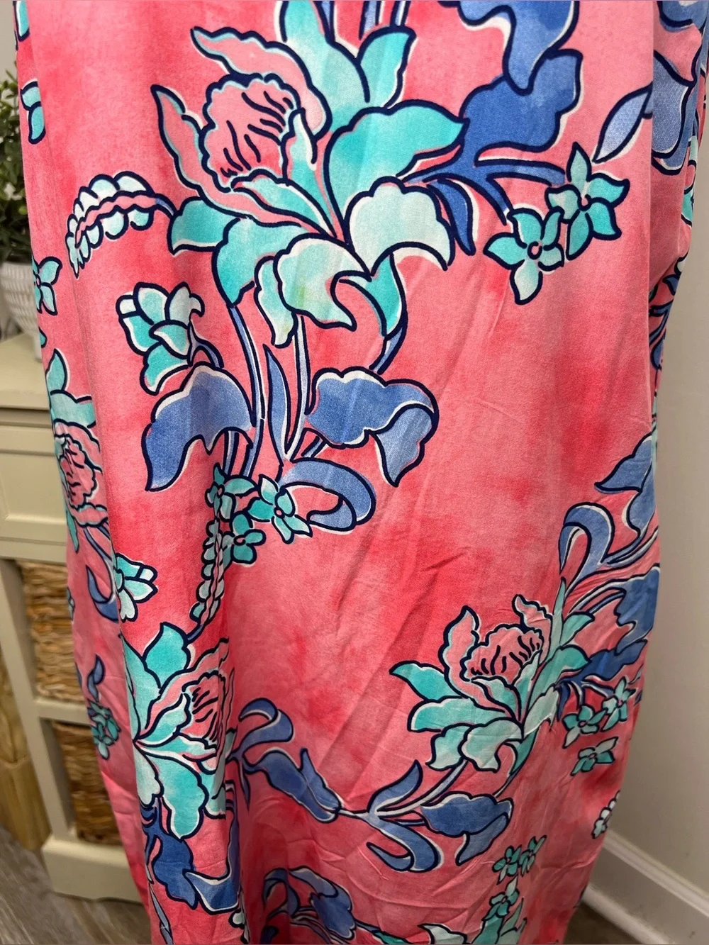 Crown & Ivy Floral Ruffle/V-Neck Dress